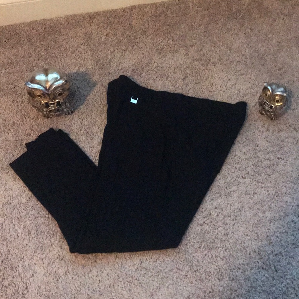 Cute black stretchy pants from Rafaella
